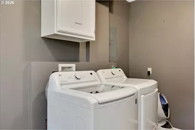 1041 Cannon Dr, Hood River, OR 97031 - Photo 28
