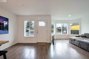 2213 10th St, Tillamook, OR 97141 - Photo 4