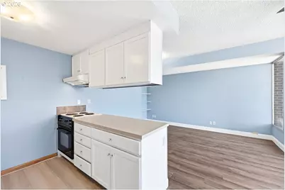 1313 Lincoln St #503, Eugene, OR 97401 - Photo 10