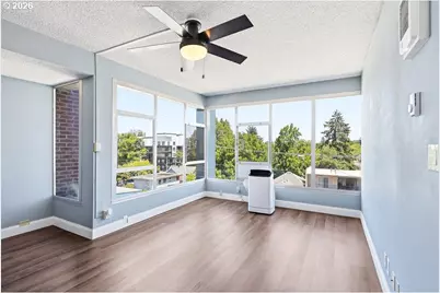 1313 Lincoln St #503, Eugene, OR 97401 - Photo 2