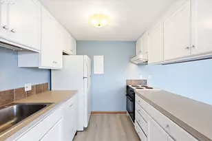 1313 Lincoln St, Eugene, OR 97401 - Photo 8