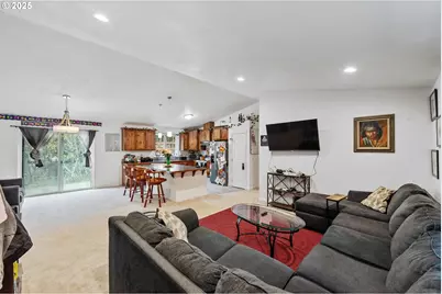 320 Providence Dr, Reedsport, OR 97467 - Photo 4