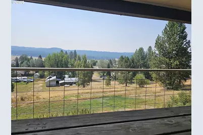 202 E Despain St, Ukiah, OR 97880 - Photo 12