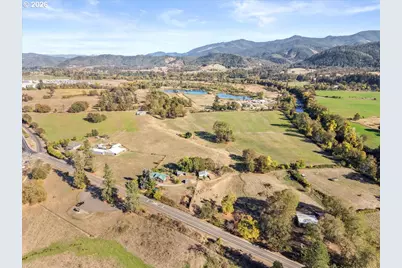 5300 Riddle By Pass Rd, Riddle, OR 97469 - Photo 34