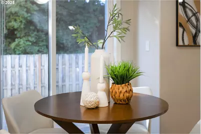 17239 Rebecca Ln, Lake Oswego, OR 97035 - Photo 14