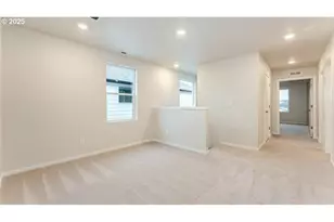 2869 U St, Springfield, OR 97477 - Photo 12