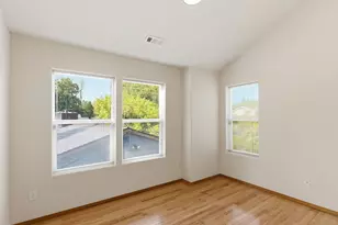 9606 N Clarendon Ave, Portland, OR 97203 - Photo 28