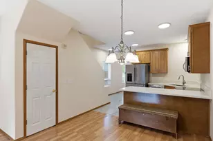 9606 N Clarendon Ave, Portland, OR 97203 - Photo 14