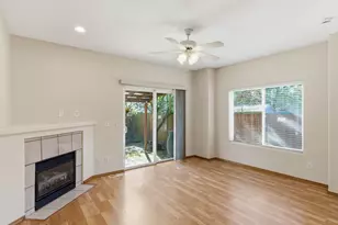 9606 N Clarendon Ave, Portland, OR 97203 - Photo 4