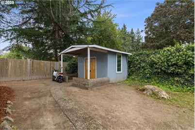 19735 SW Rosa Rd, Beaverton, OR 97078 - Photo 32