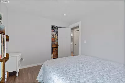 19735 SW Rosa Rd, Beaverton, OR 97078 - Photo 24