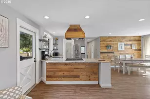 19735 SW Rosa Rd, Beaverton, OR 97078 - Photo 4