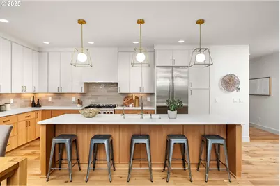 8937 NW Lovejoy St, Portland, OR 97229 - Photo 18