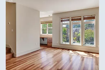 5055 W Sunset Dr, Lake Oswego, OR 97035 - Photo 10