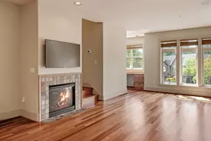 5055 W Sunset Dr, Lake Oswego, OR 97035 - Photo 2