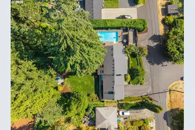 130 NW 101st Ave, Portland, OR 97229 - Photo 2