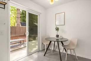 9880 SW 80th Ave, Portland, OR 97223 - Photo 12