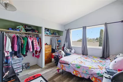 1604 E Taylor Ave, Cottage Grove, OR 97424 - Photo 14