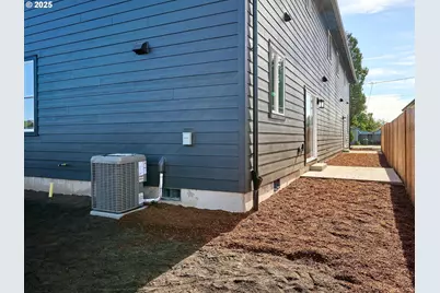 222 Juniper, Gervais, OR 97026 - Photo 14