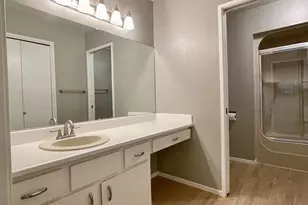 13846 NW 10th Ct, Vancouver, WA 98685 - Photo 10