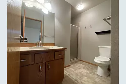 13846 NW 10th Ct #c, Vancouver, WA 98685 - Photo 12