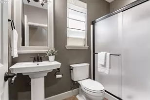 6645 NW 165th Ave, Portland, OR 97229 - Photo 8