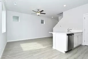 1329 NE Clark Ave, Battle Ground, WA 98604 - Photo 4