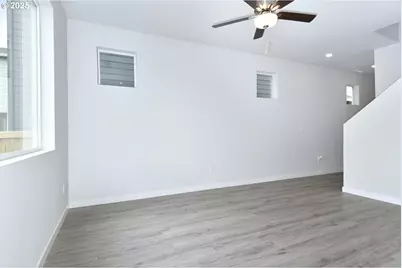 1329 NE Clark Ave, Battle Ground, WA 98604 - Photo 10