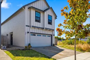 1036 N Auburn Pl, Ridgefield, WA 98642 - Photo 2