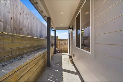 1036 N Auburn Pl, Ridgefield, WA 98642 - Photo 28