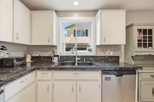 506 SE 5th St, Battle Ground, WA 98604 - Photo 8
