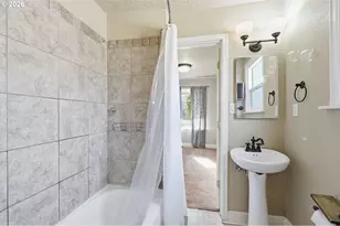 5431 SE Flavel St, Portland, OR 97206 - Photo 18