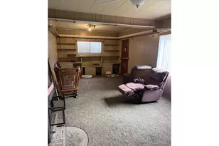 1554 Meade St, North Bend, OR 97459 - Photo 2