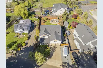 14331 Thurman St, Oregon City, OR 97045 - Photo 46