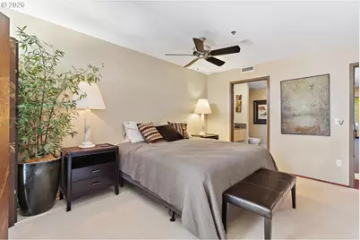 1221 SW 10th Ave #1205, Portland, OR 97205 - Photo 34
