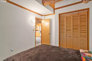 58025 Drury Ln, Blue River, OR 97413 - Photo 22