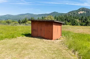 736 Ferguson Ln, Days Creek, OR 97429 - Photo 38