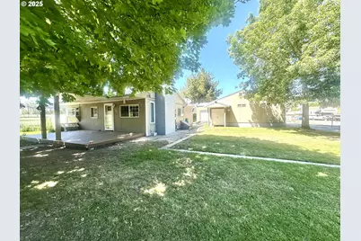 1920 Cliff St, Baker City, OR 97814 - Photo 1