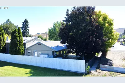 1920 Cliff St, Baker City, OR 97814 - Photo 26