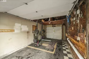 246 NW Freeman Ave, Hillsboro, OR 97124 - Photo 32