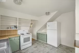 246 NW Freeman Ave, Hillsboro, OR 97124 - Photo 18