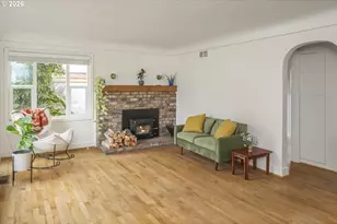 246 NW Freeman Ave, Hillsboro, OR 97124 - Photo 6