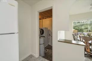 246 NW Freeman Ave, Hillsboro, OR 97124 - Photo 30