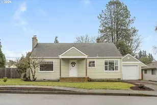 246 NW Freeman Ave, Hillsboro, OR 97124 - Photo 2