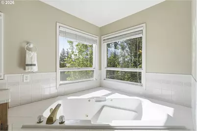 11996 SE Grand Vista Dr, Clackamas, OR 97015 - Photo 32