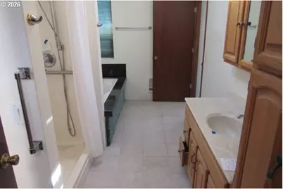 29820 Mary St, Gold Beach, OR 97444 - Photo 8