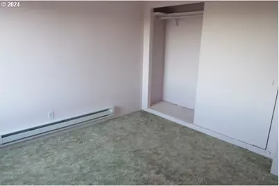 29820 Mary St, Gold Beach, OR 97444 - Photo 12