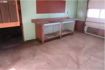 29820 Mary St, Gold Beach, OR 97444 - Photo 20