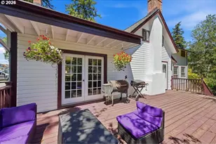 715 E 1st St, Coquille, OR 97423 - Photo 26