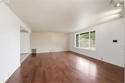 1365 Quaker St, Eugene, OR 97402 - Photo 4